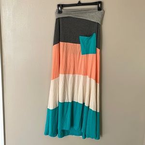Maxi skirt